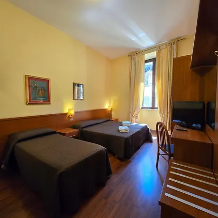 Azzurra Hotel 2*
